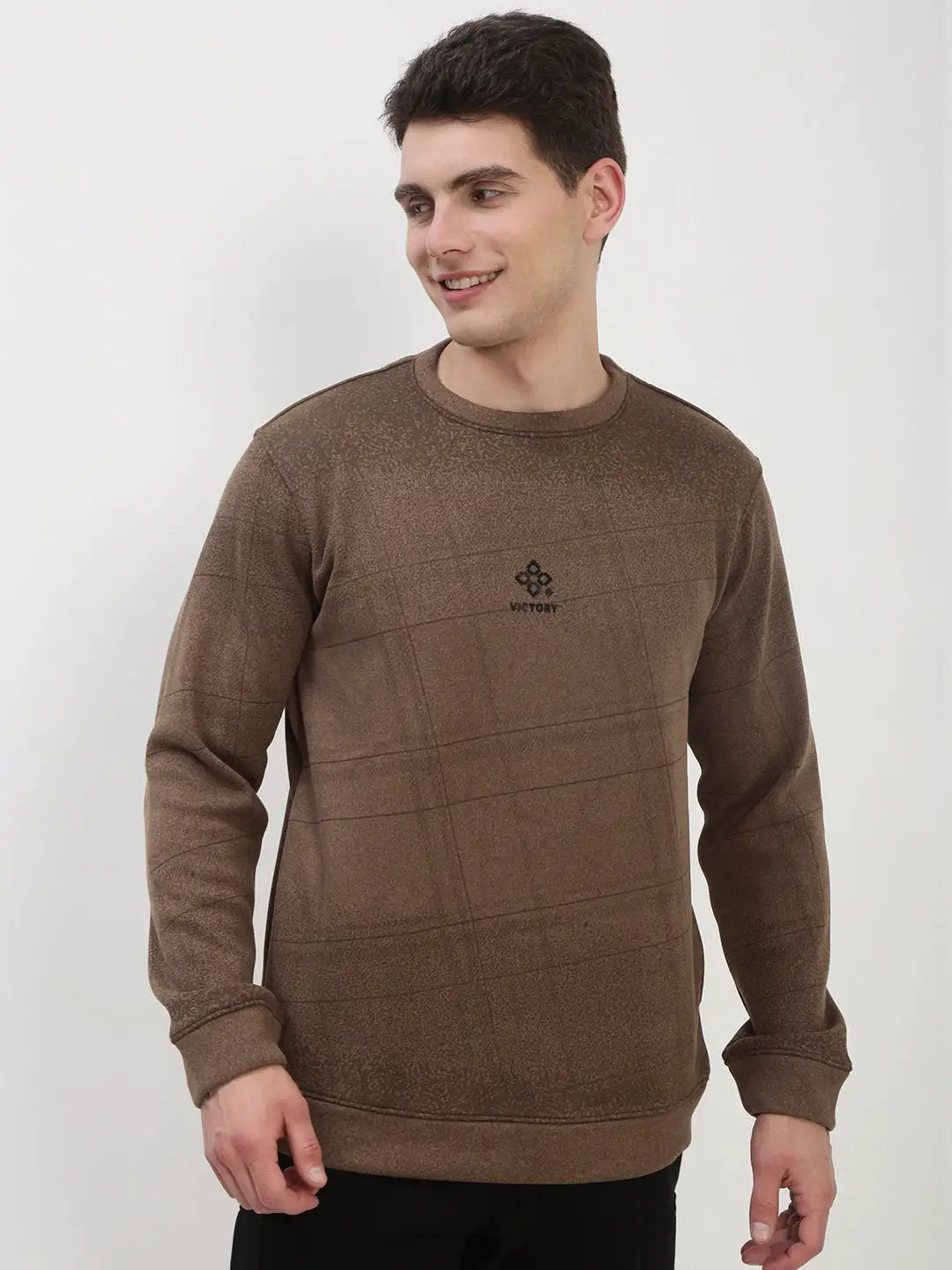 Men's Brown Graphic Print Round Neck Pullover Sweatshirt