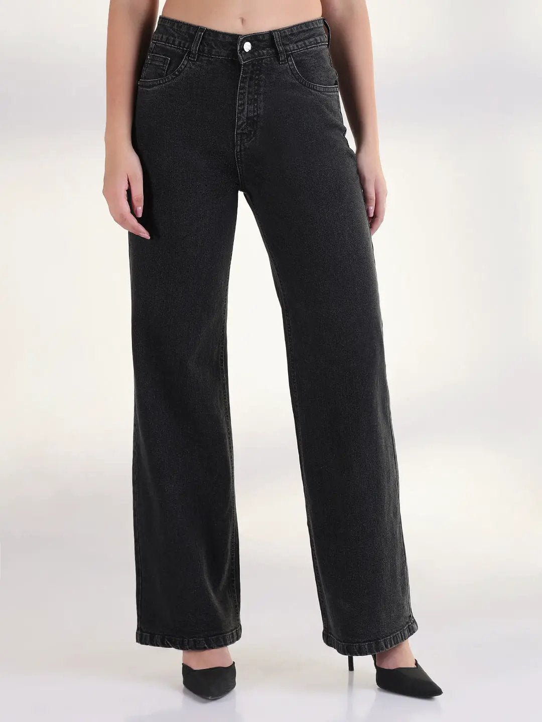 Women's Solid Black Straight Fit Jean