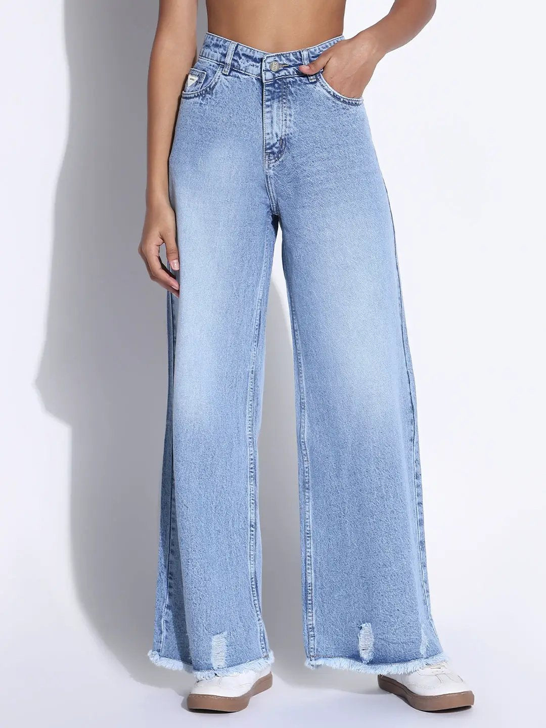 Women's Solid Blue Ripped Wide Leg Jeans