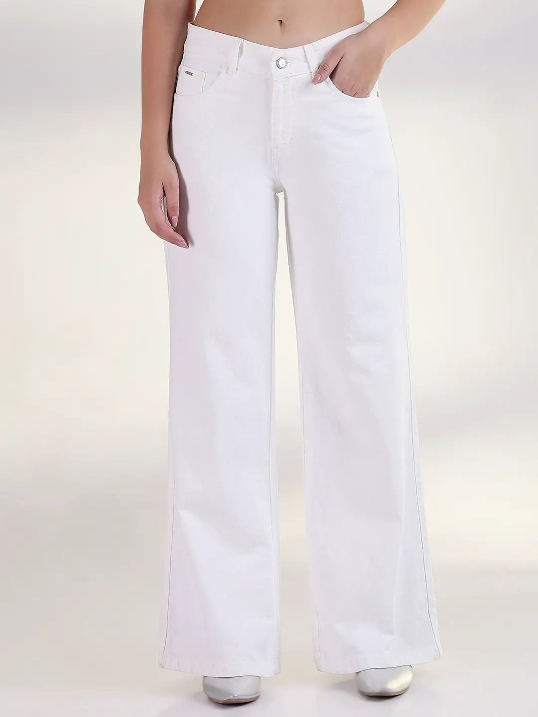 Women's Solid White Wide Leg Jean