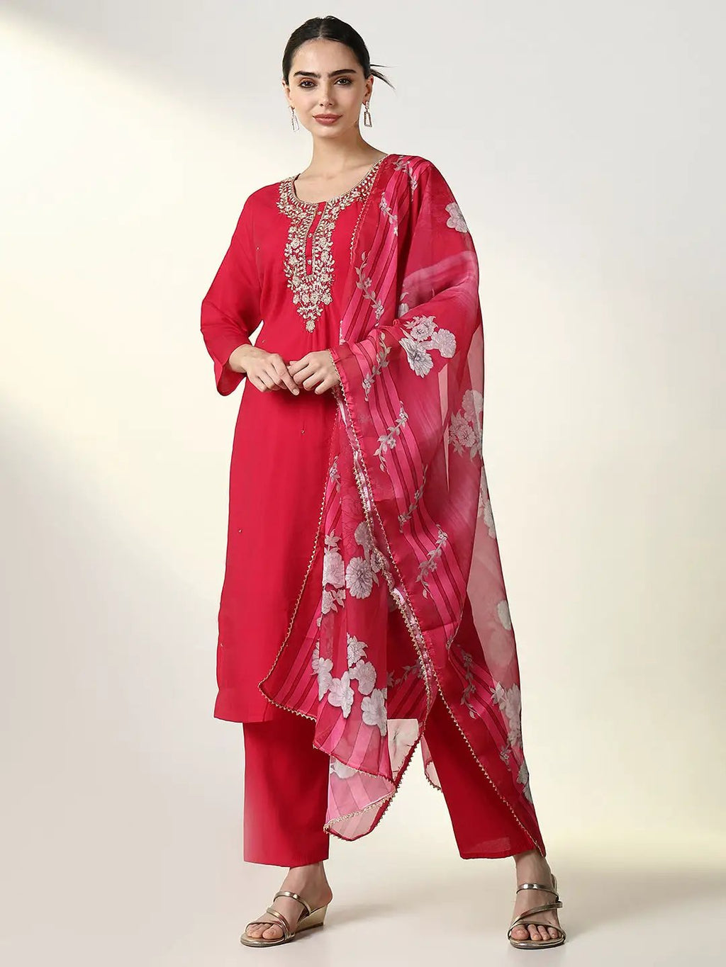 Women's Ethnic Solid Pink Straight Kurta Set with Dupatta