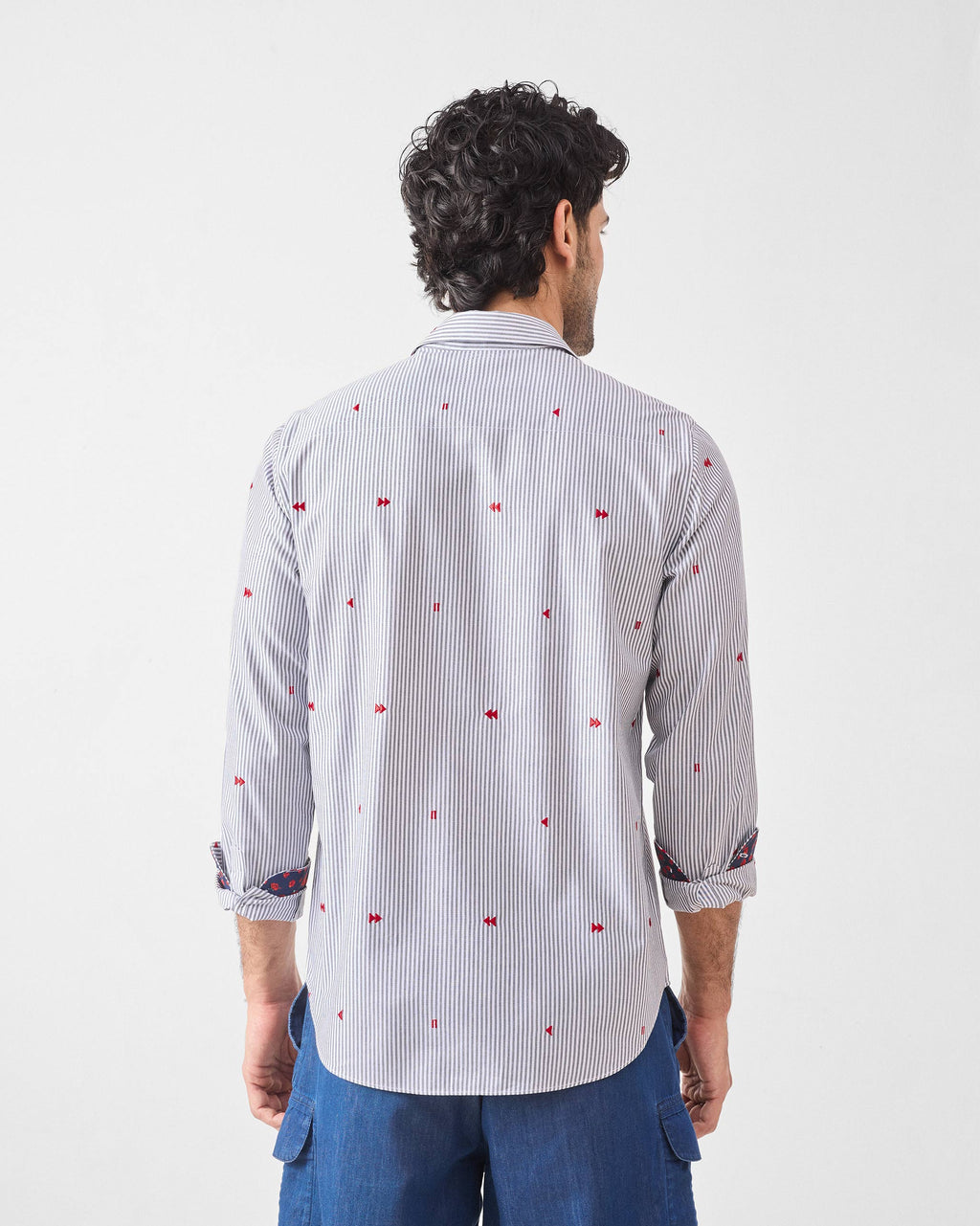 Hakuna Shirt - Red Embroidered