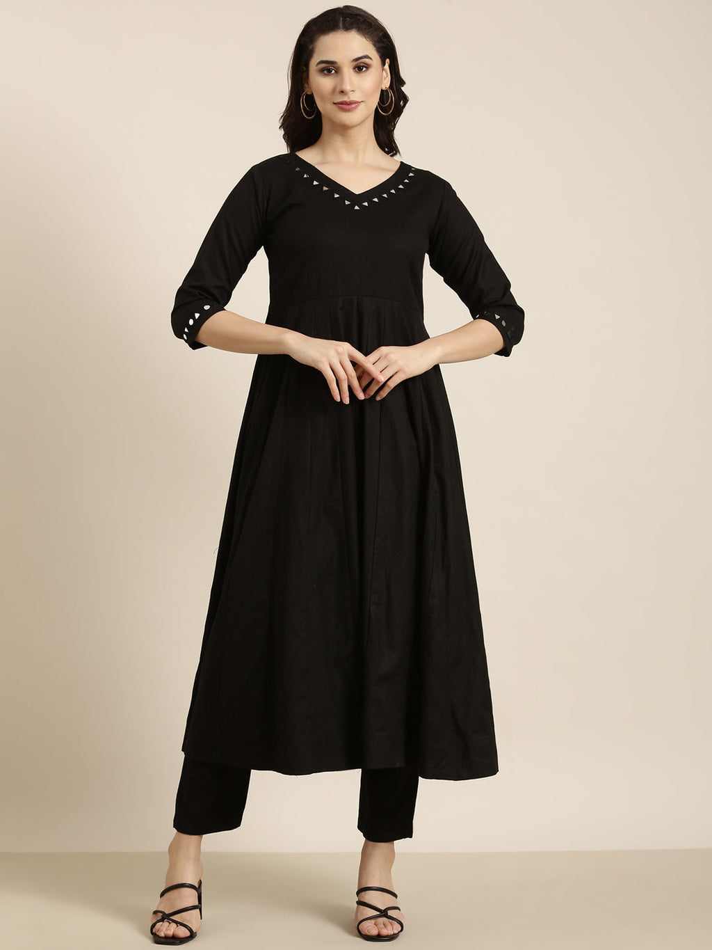 Women's Anarkali Black Solid Kurta Sets With Trousers