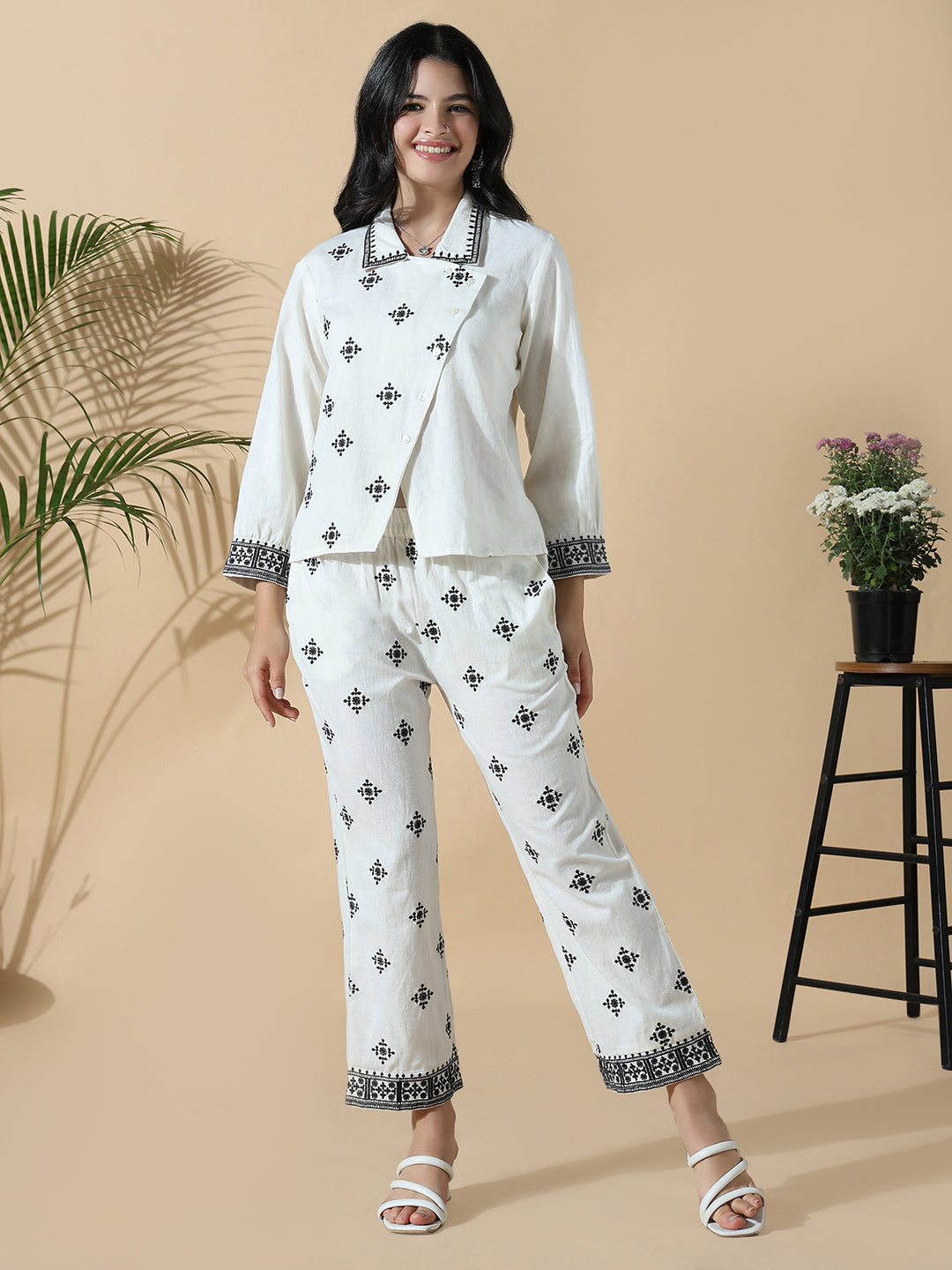 Women's Off White Embroidered Co-ords Set