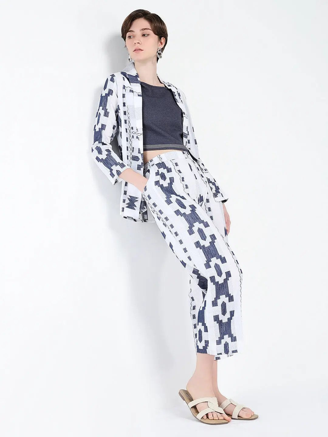 Women's Navy Blue Solid Co-Ords Set with Blazer
