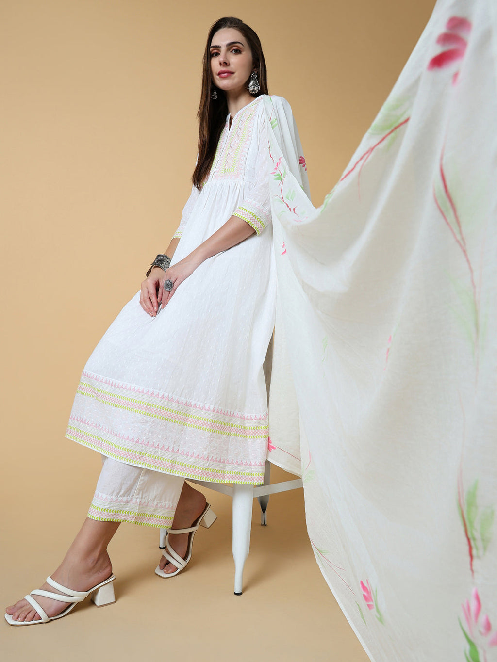 Women's Solid White Anarkali Kurta Set