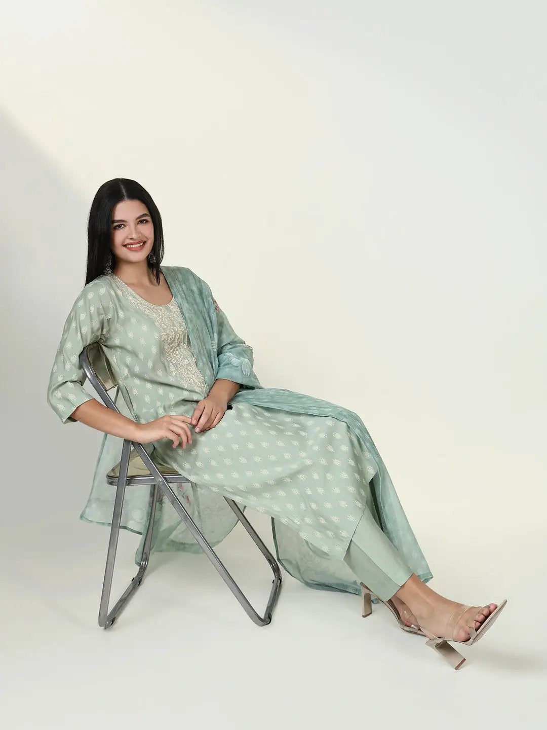 Women's Graphic Green Kurta Set with Dupatta