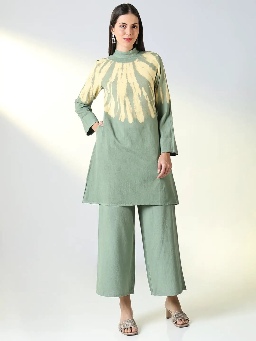 Women's Green Dyed Kurta Set