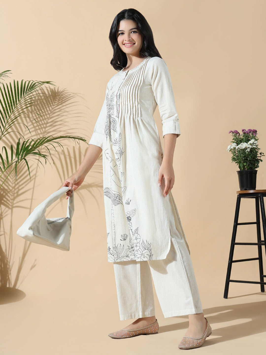 Women's Cotton Floral Straight Off White Kurta Set