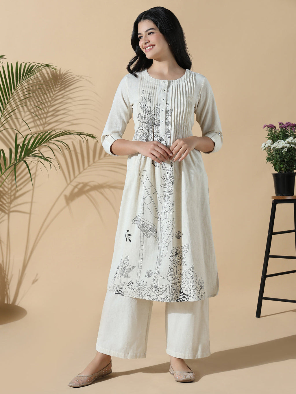 Women's Cotton Floral Straight Off White Kurta Set