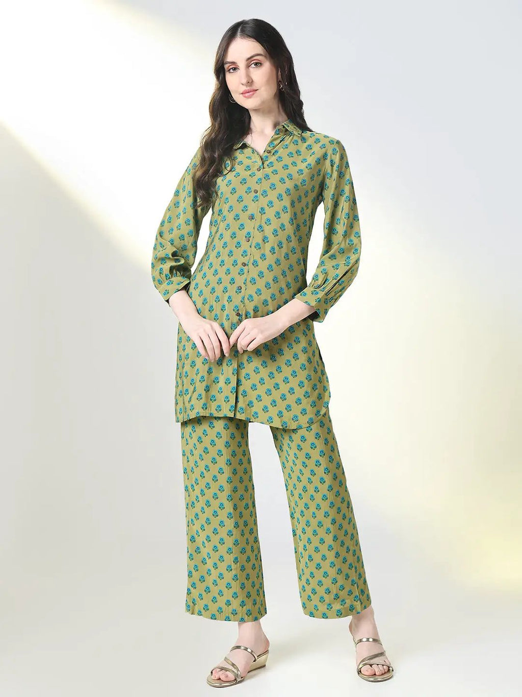 Women's Green Graphic Straight Kurta Set