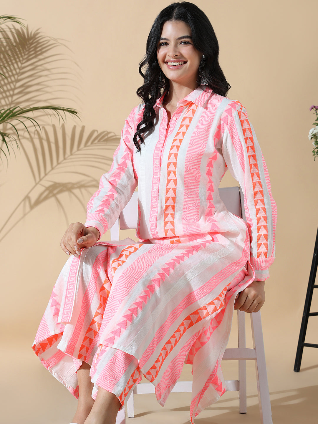 Women's Cotton Geometric A-Line Pink Kurta with Palazzo