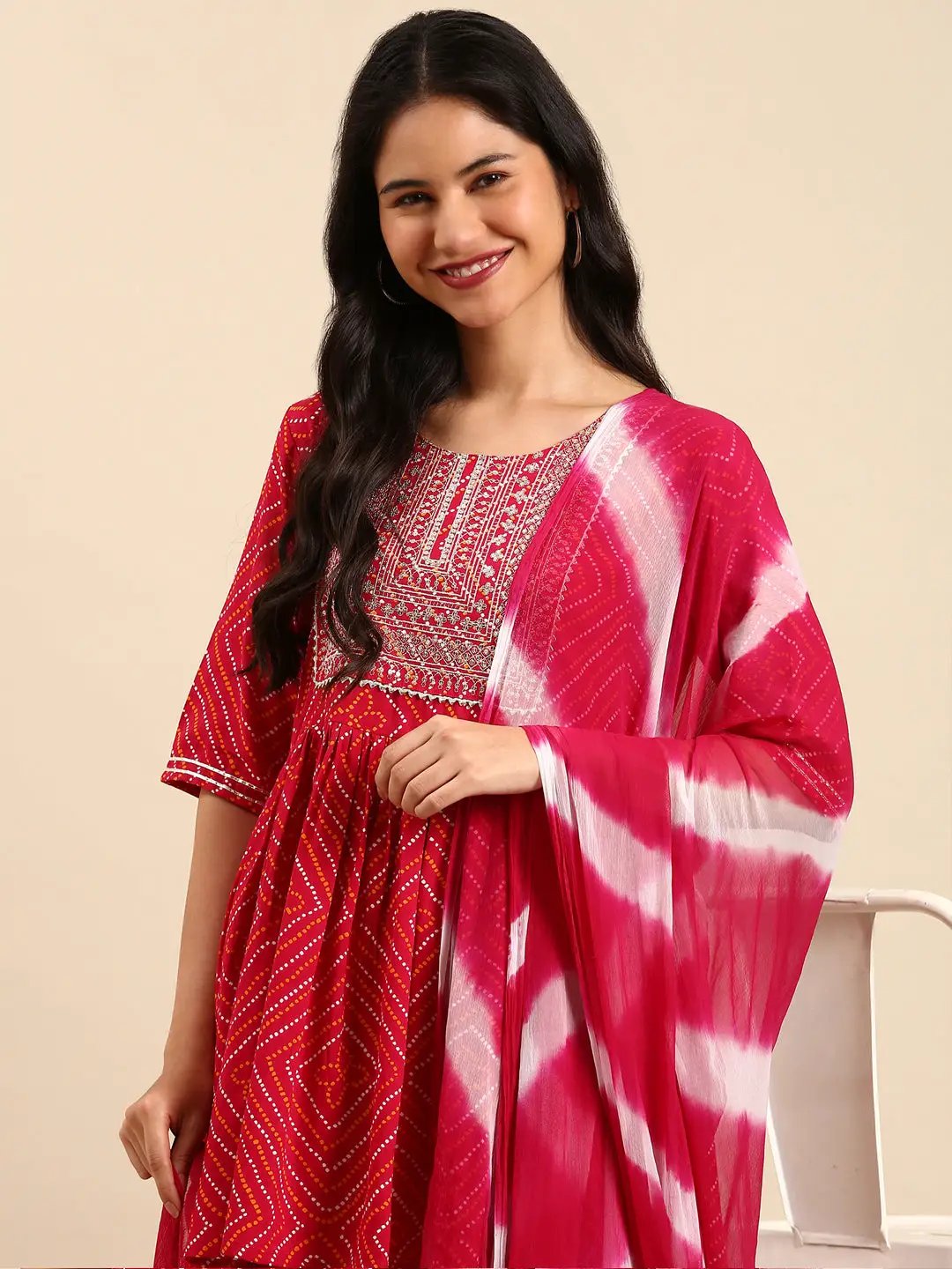 Women's Bandhani Red Anarkali Kurta Sets with Dupatta