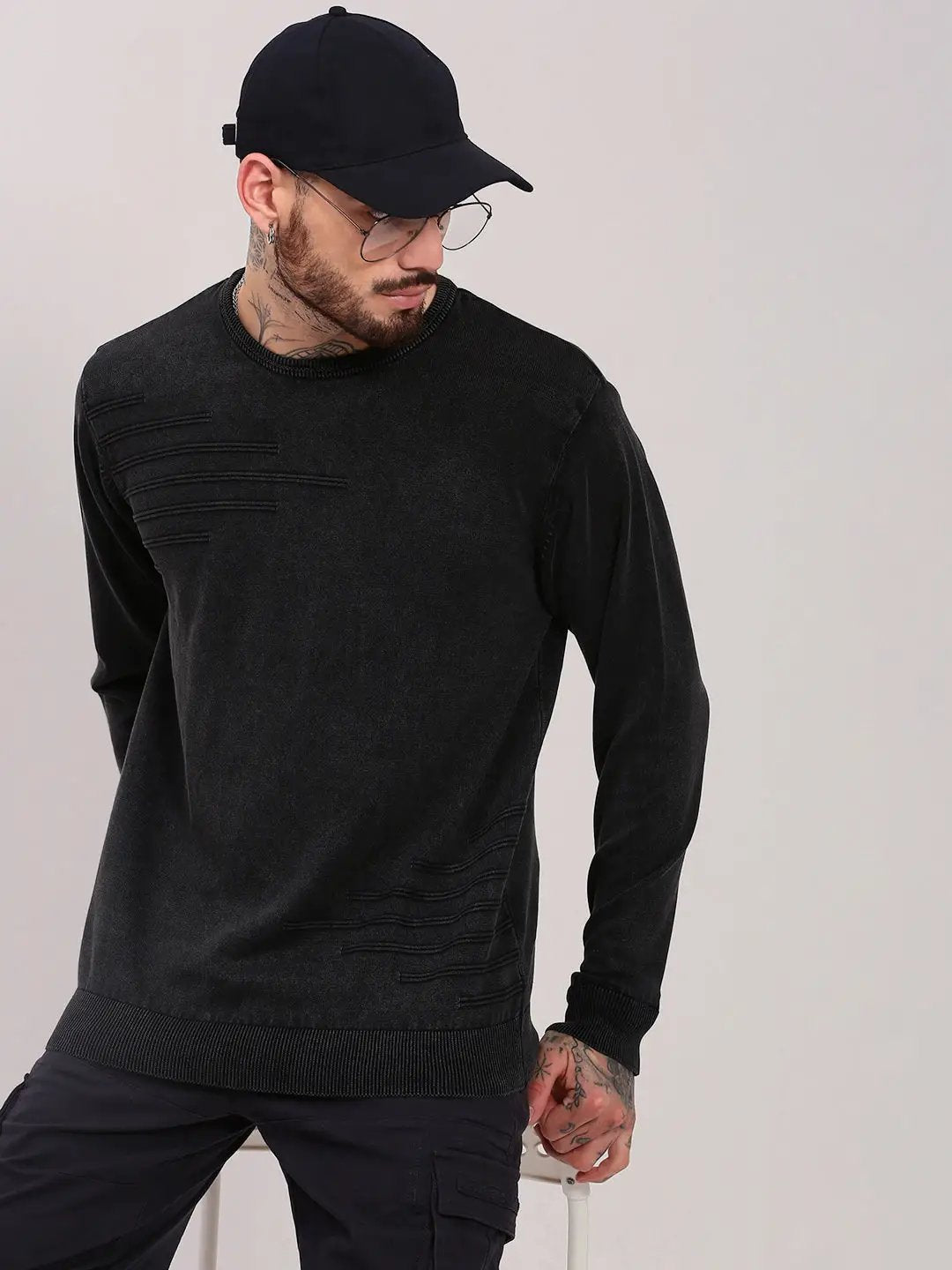 Men's Grey Solid Round Neck Pullover