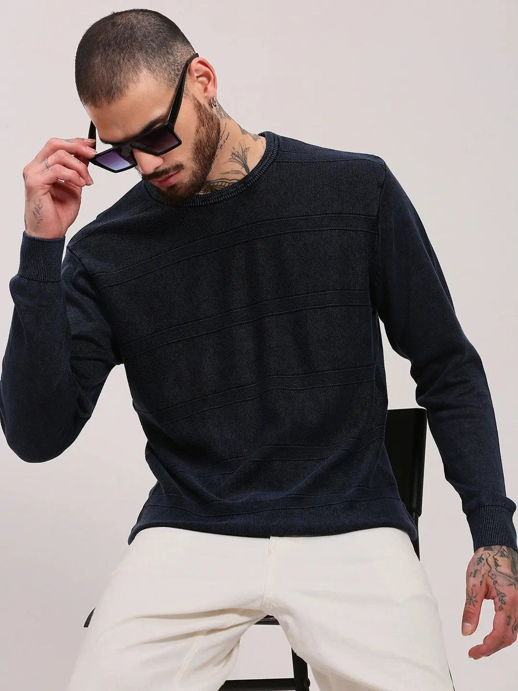 Men's Navy Blue Solid Sweater