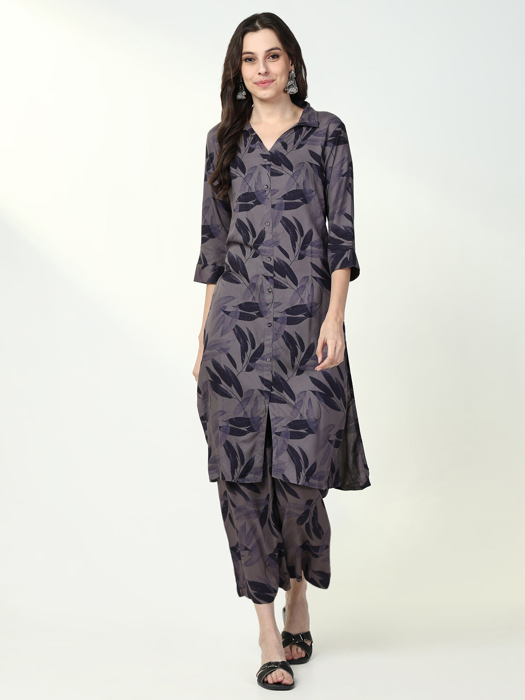 Women's Ethnic Floral Grey Straight Kurta Set