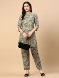 Women's Paisley Green Straight Kurta Set