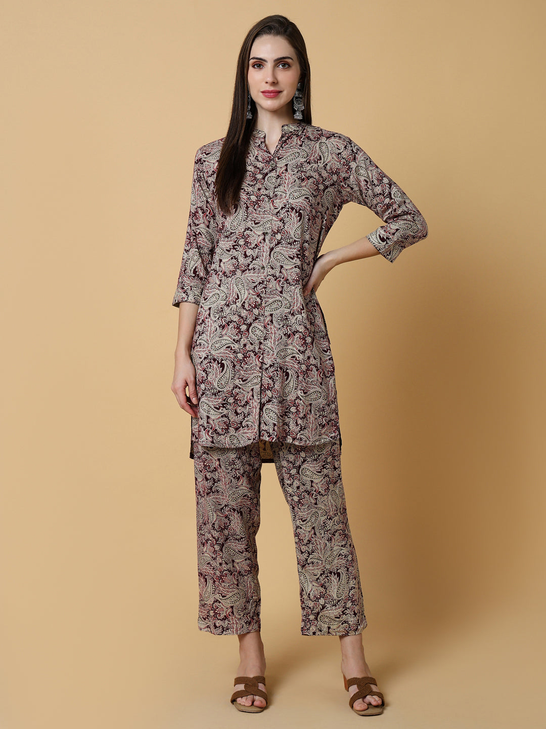 Women's Paisley Maroon Straight Kurta Set