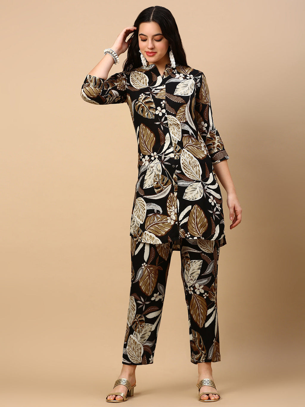 Women's Floral Black Ethnic Straight Kurta Set