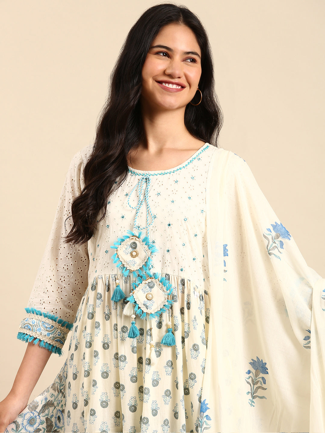 Women's Cream Floral Mirror Work Kurta Set With Dupatta