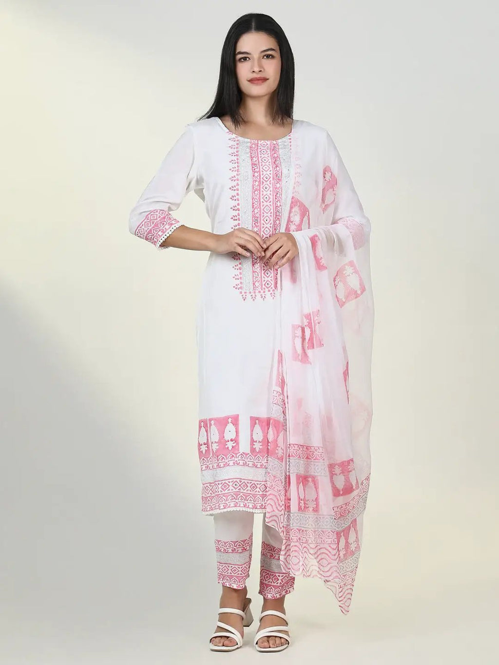 Women's Graphic White Kurta Set with Dupatta
