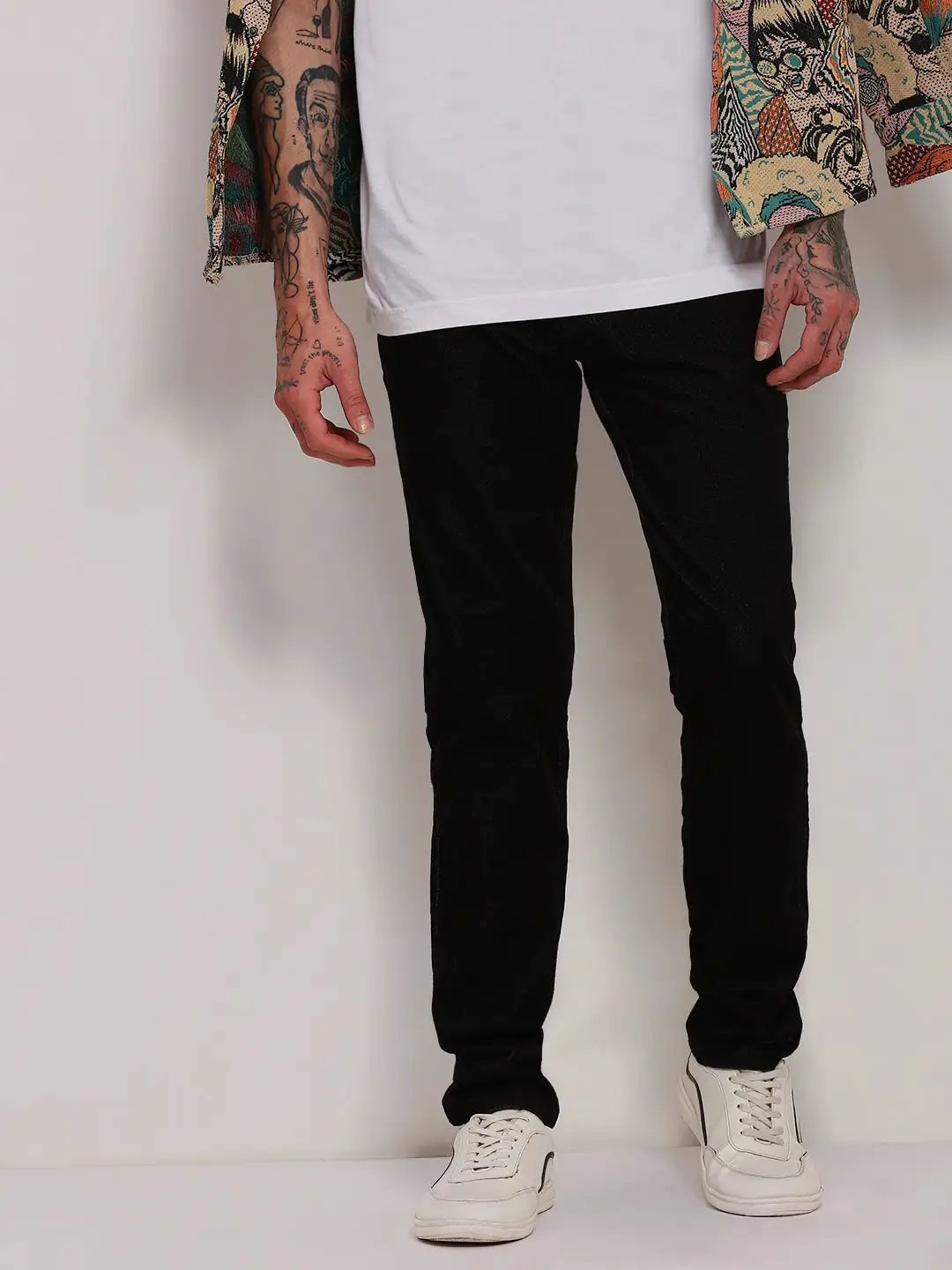 Men's Black Slim Fit Low-Rise Trousers