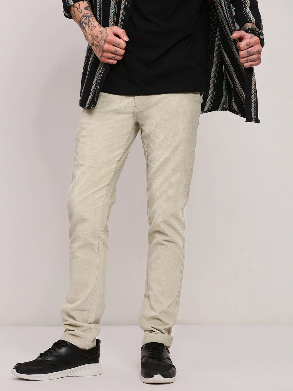 Men's Khaki Solid Trousers