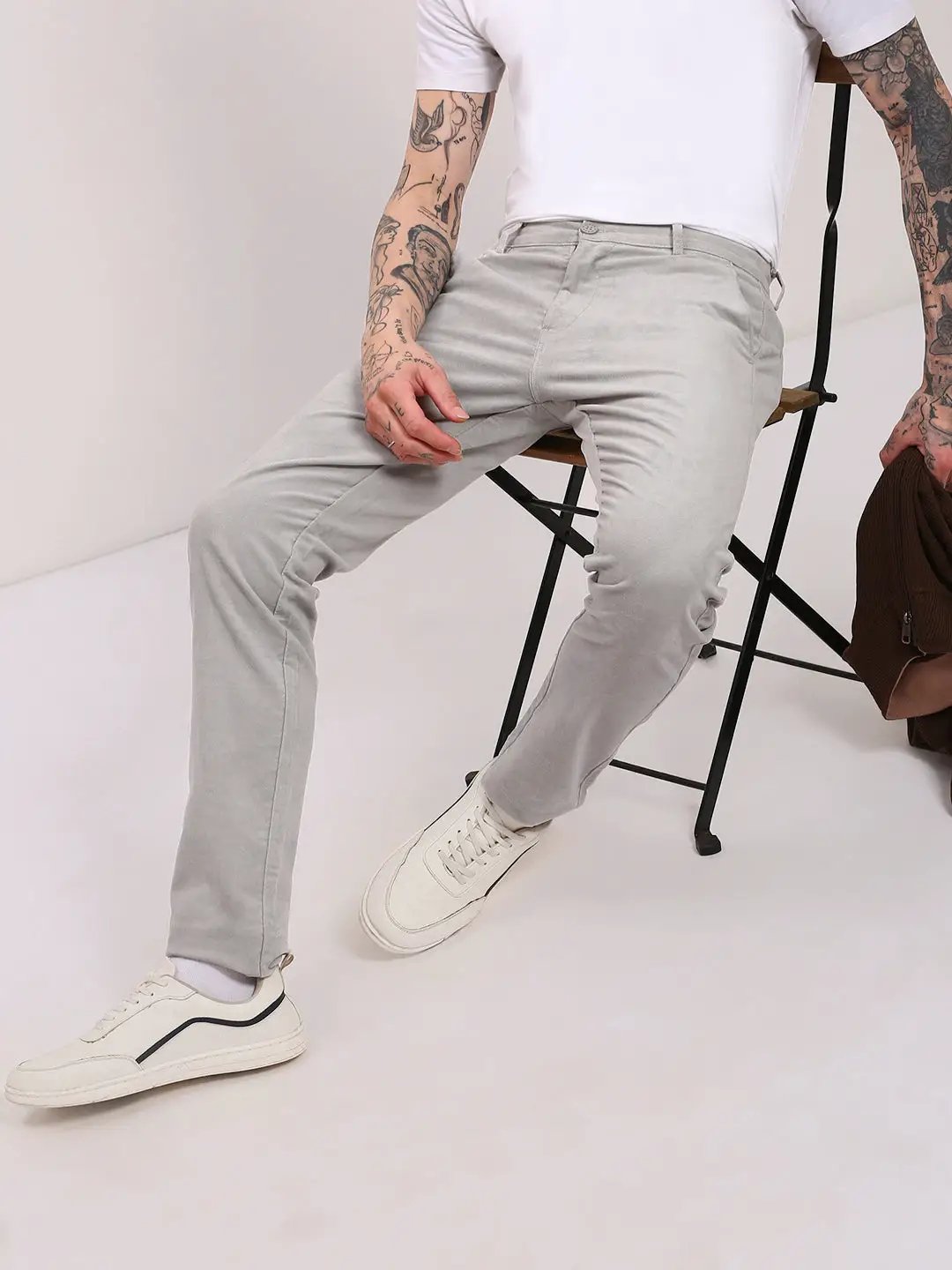 Men's Grey Cotton Solid Trousers