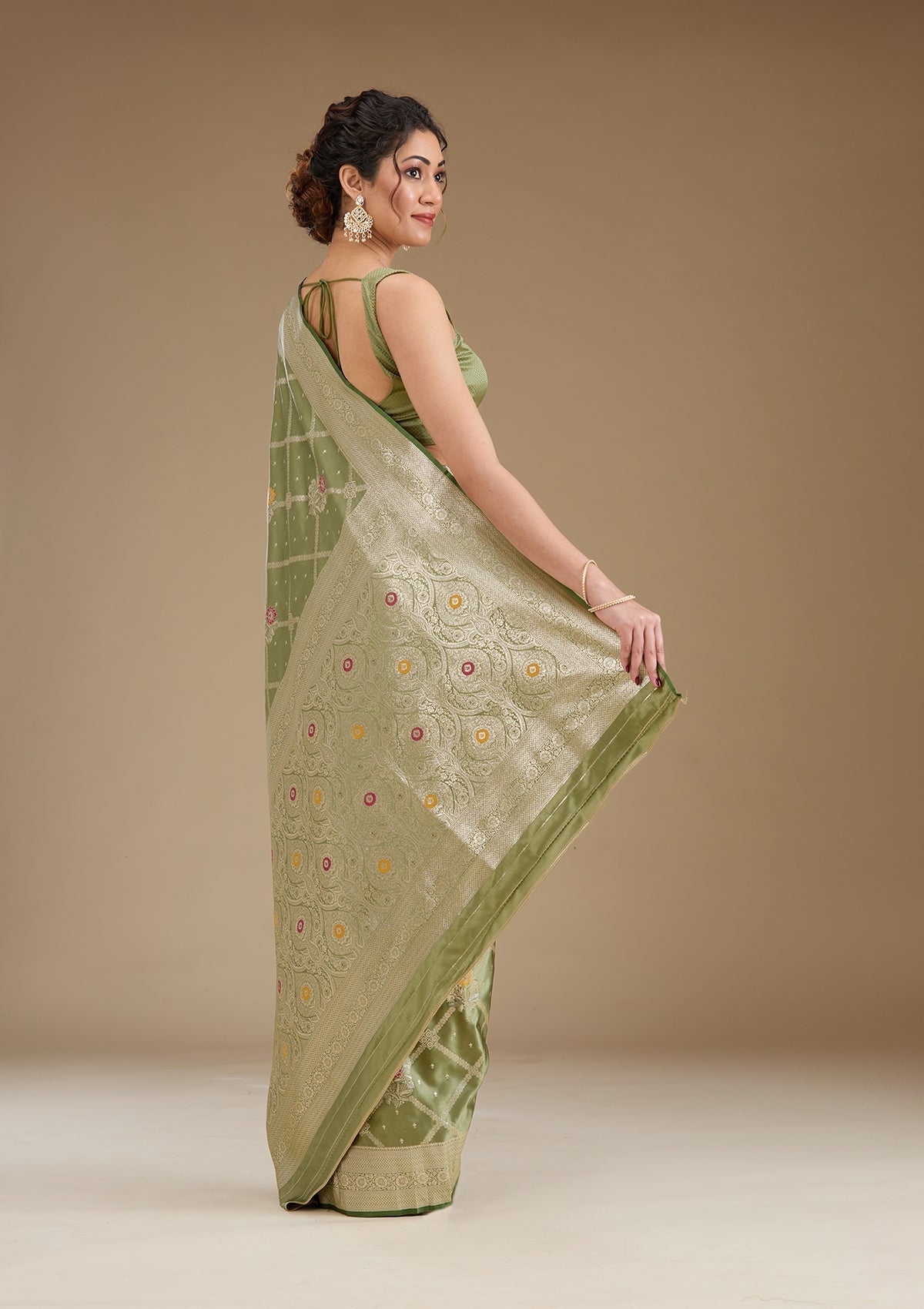 Pista Green Zariwork (Gold) Silk Saree