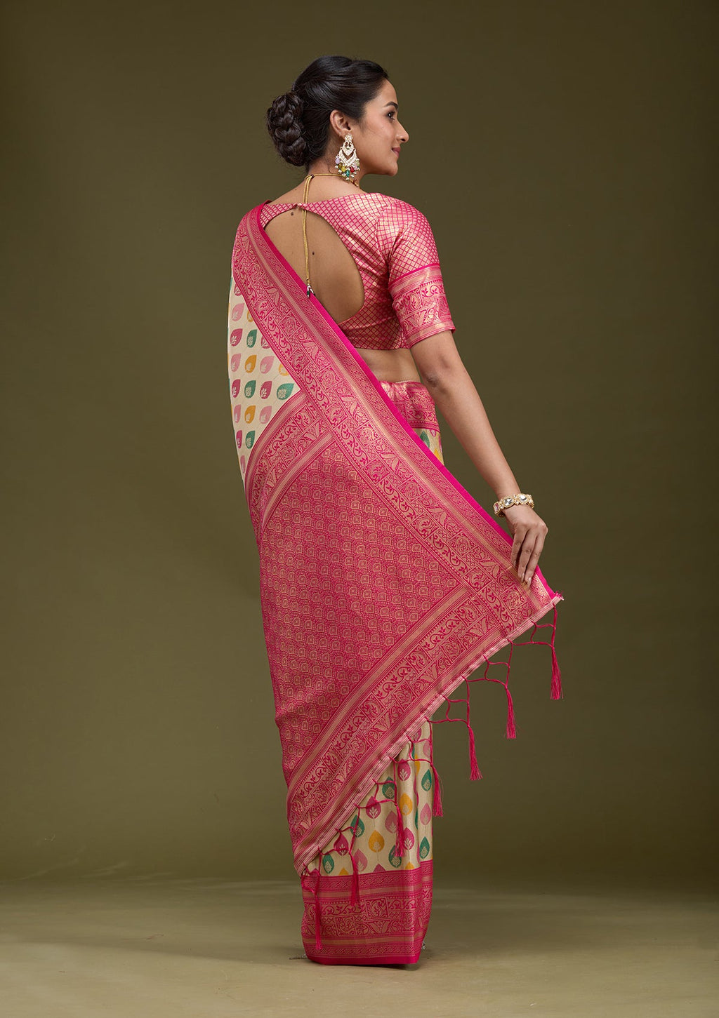 Magenta Pink Printed Satin Silk Saree