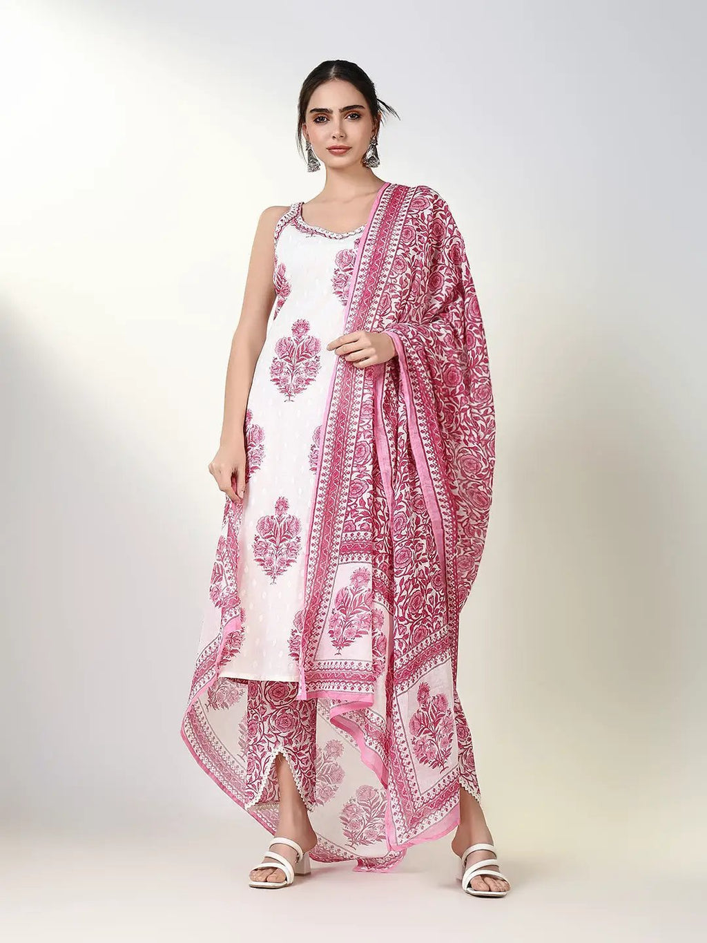 Women's Ethnic Floral Pink Straight Kurta Set with Dupatta