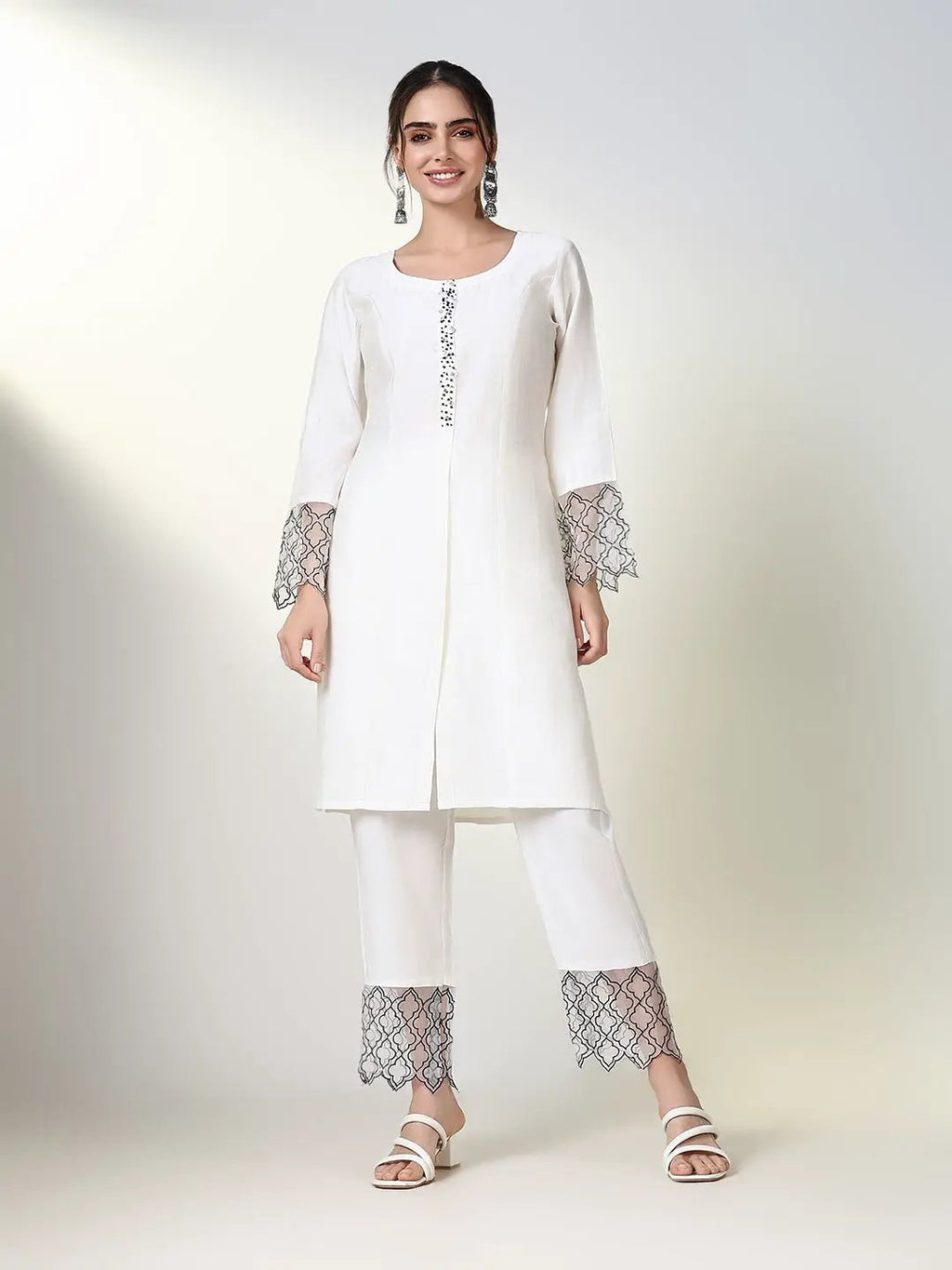 Women's Solid White Straight Kurta Set