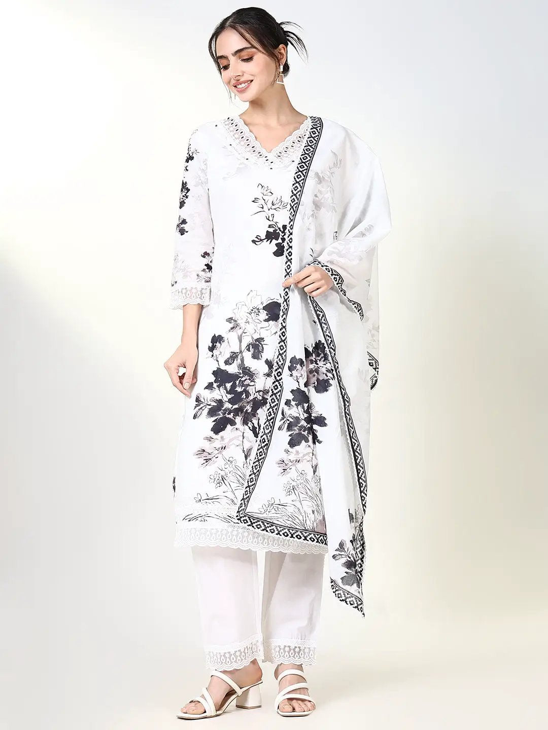Women's Ethnic Floral White Straight Kurta Set with Dupatta