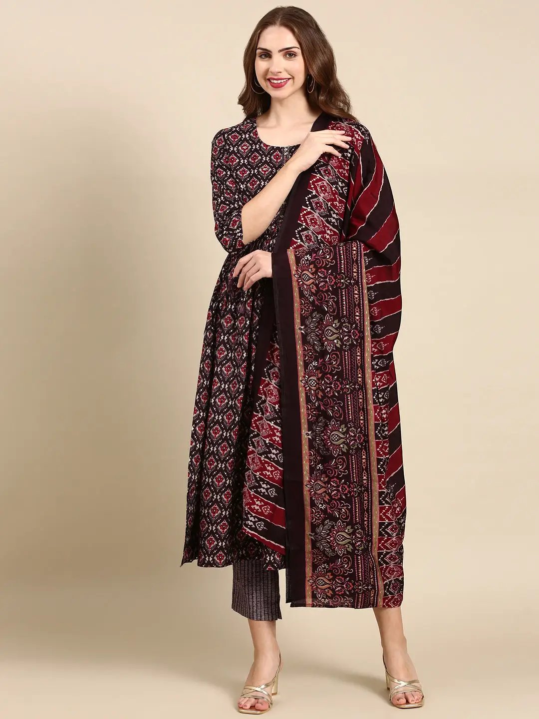 Women's Purple Ethnic Motifs Printed Beads and Stones Kurta Set with Dupatta
