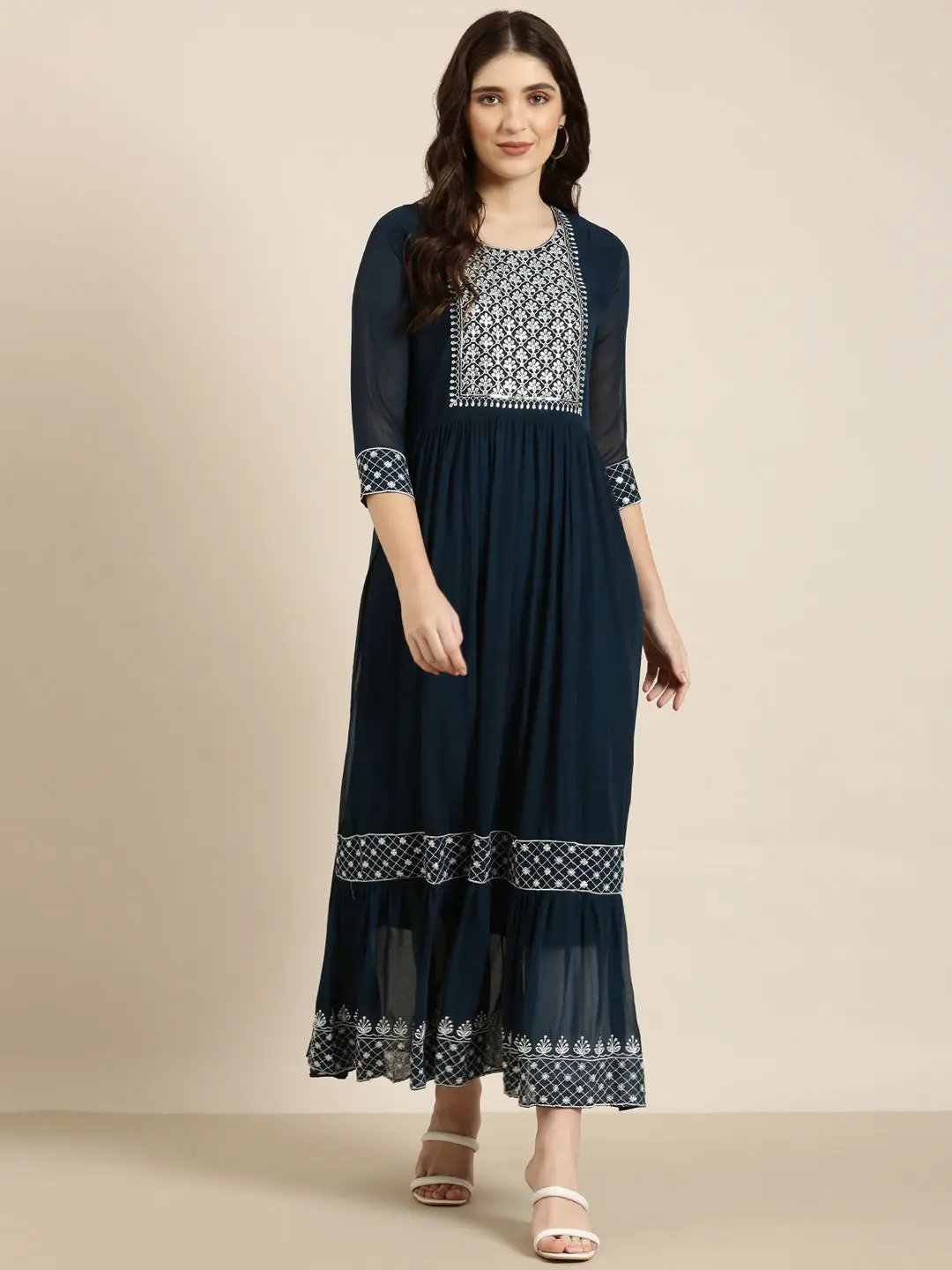 Women's Teal Geometric Embroidered Thread Work Anarkali Kurta