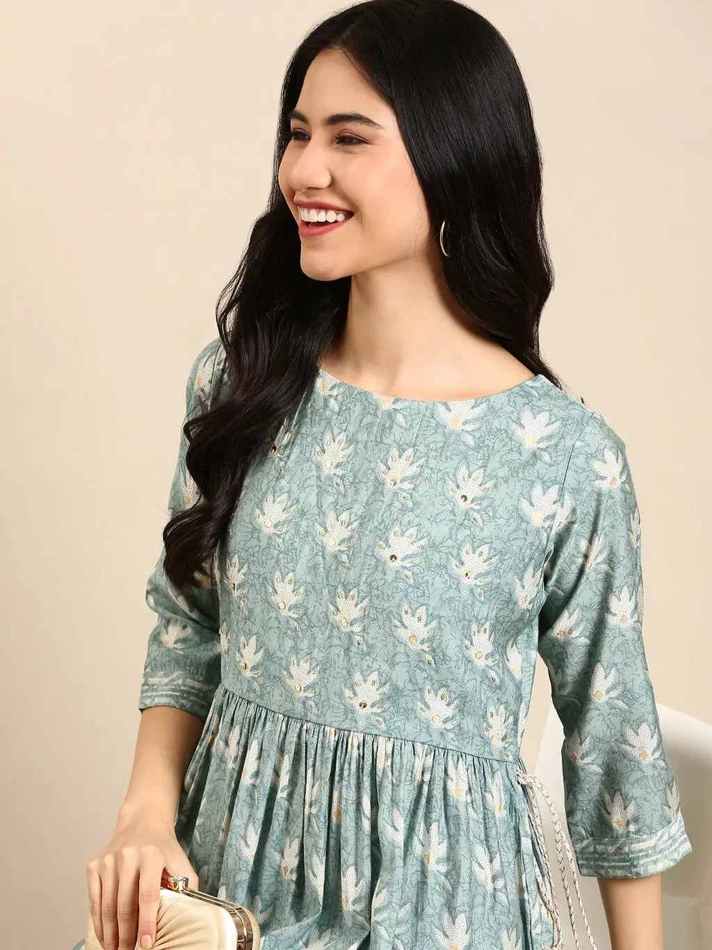 Women's Sea Green Printed Beads and Stones Chanderi Silk Kurta Set