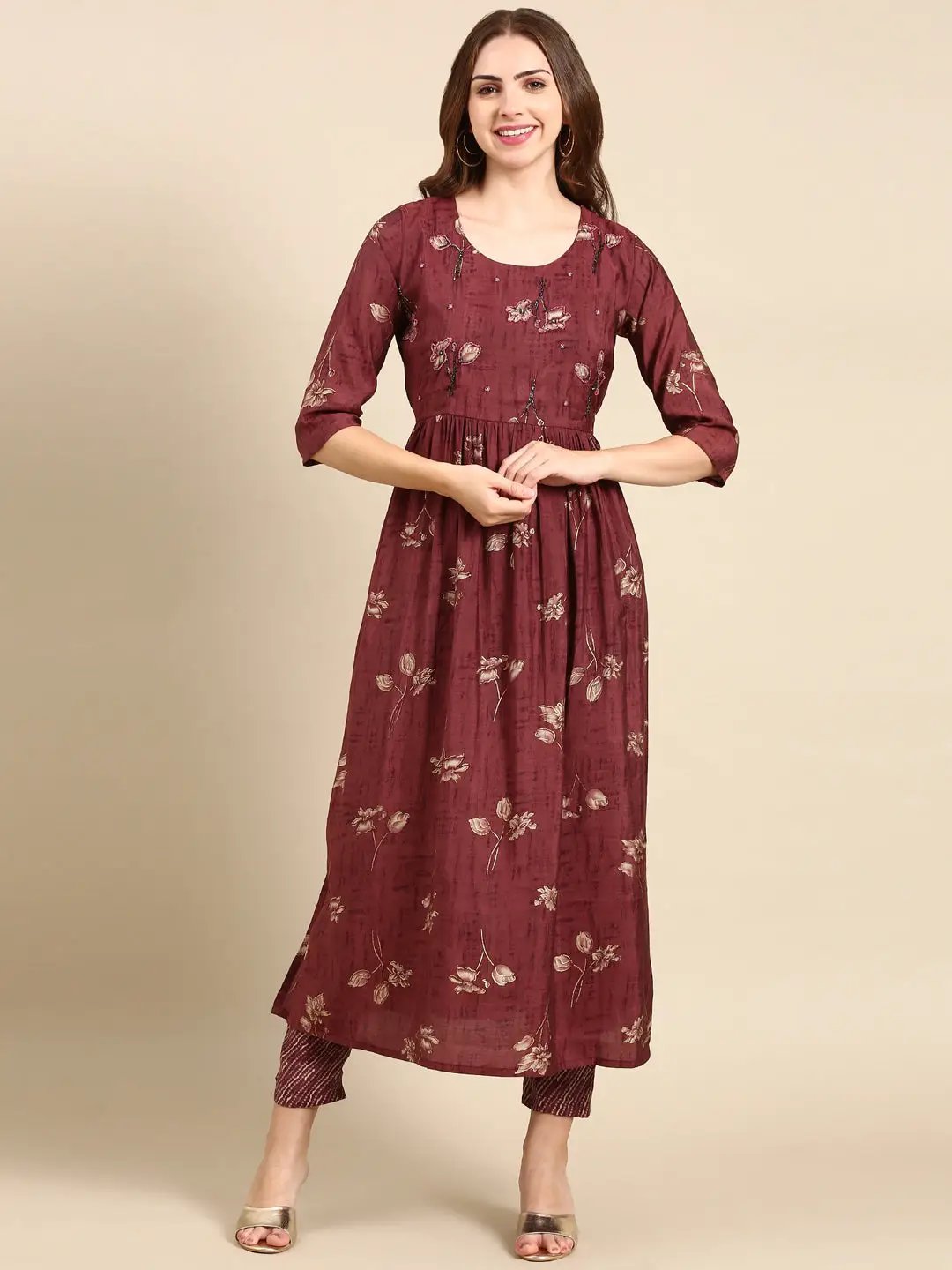 Women's Violet Floral Printed Beads and Stones Kurta Set