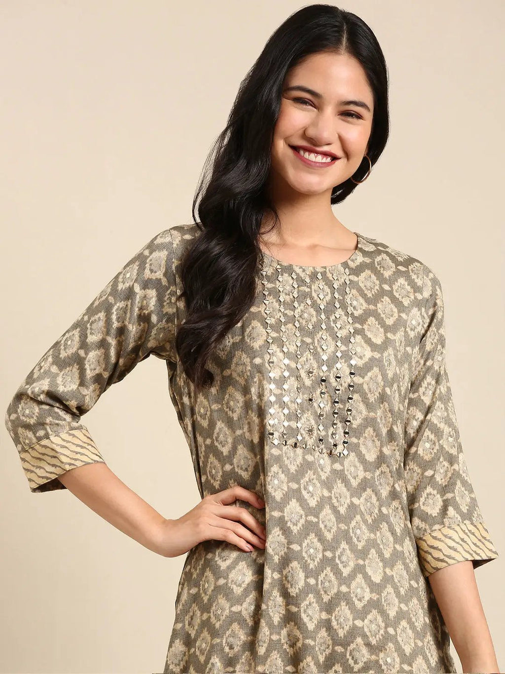 Women's Graphic Grey Straight Kurta Set