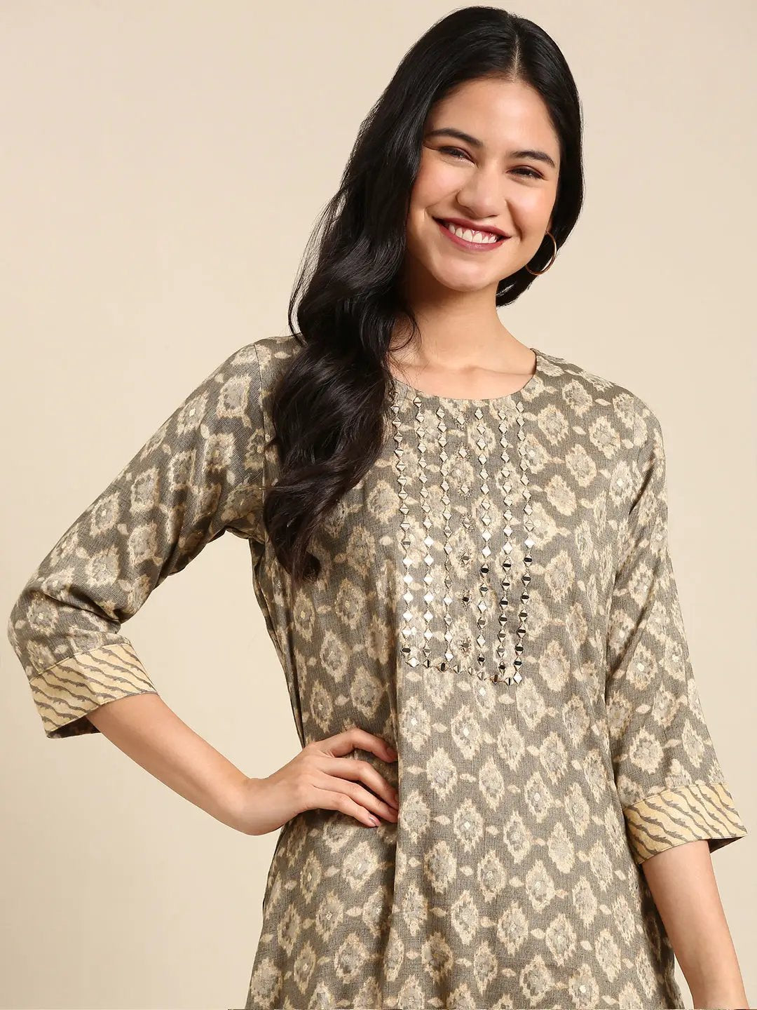 Women's Graphic Grey Straight Kurta Set
