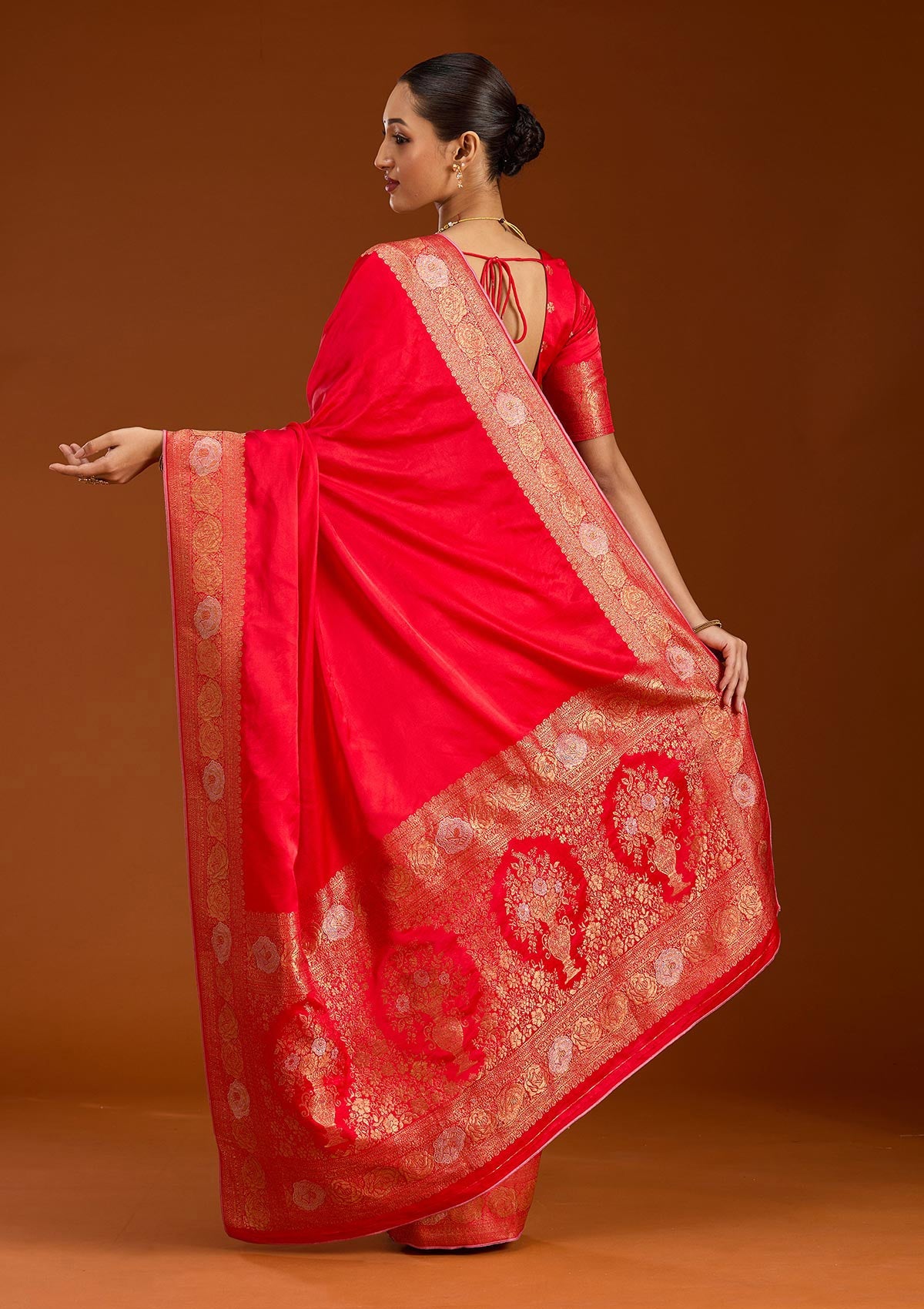 Red Zariwork Silk Saree