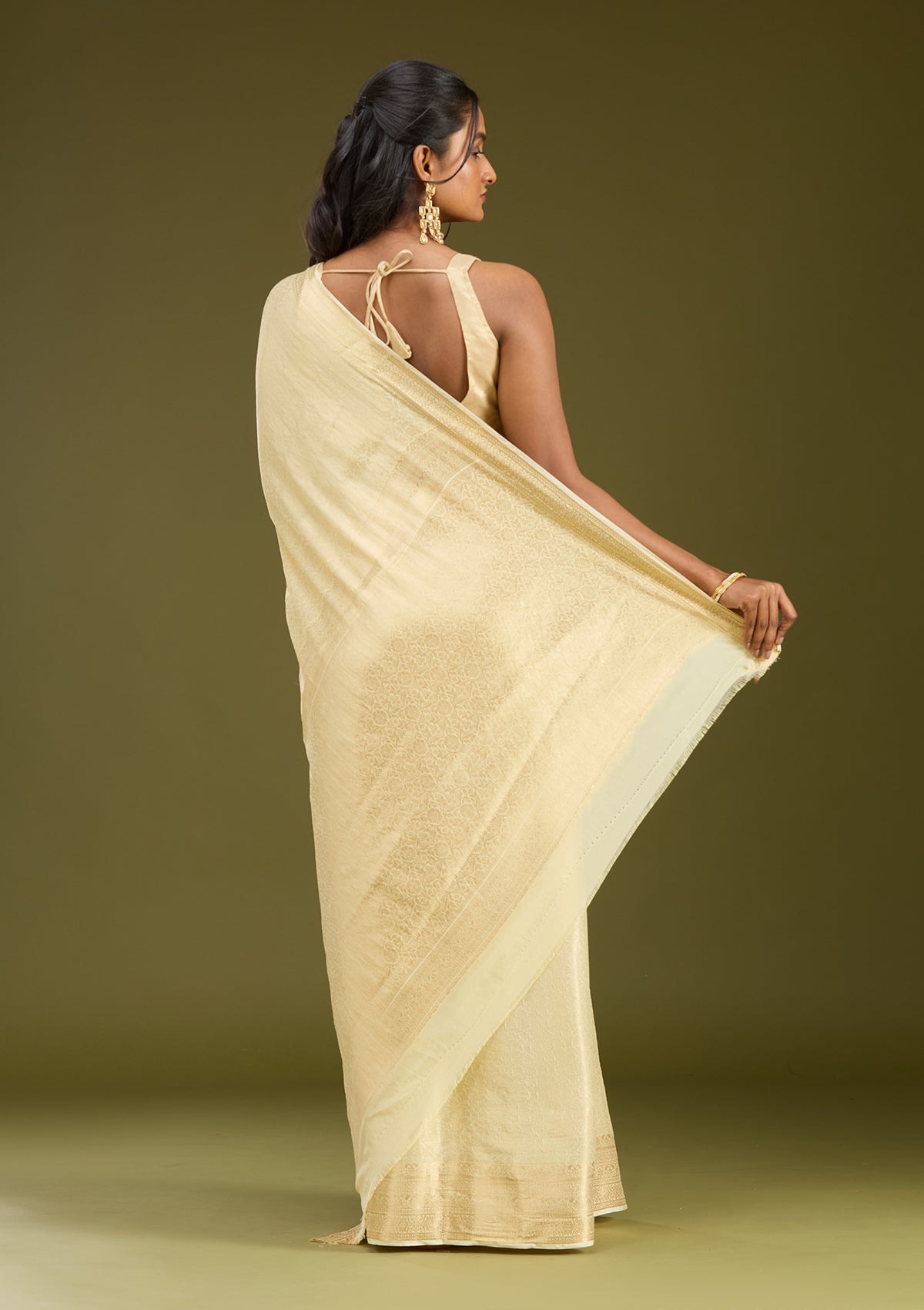Cream Zariwork Silk Saree