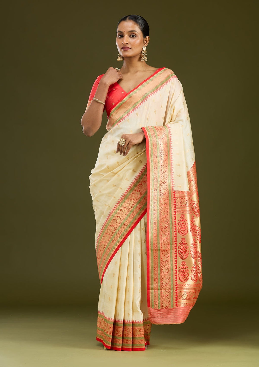 Off White Zariwork (Gold) Silk Saree