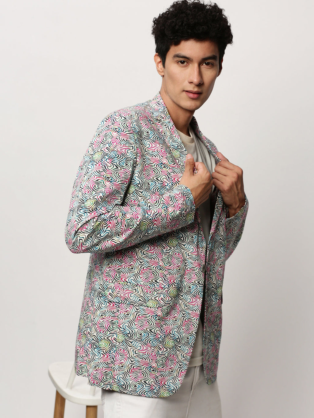 Men's White Abstract Printed Slim-Fit Single-Breasted Cotton Blazer