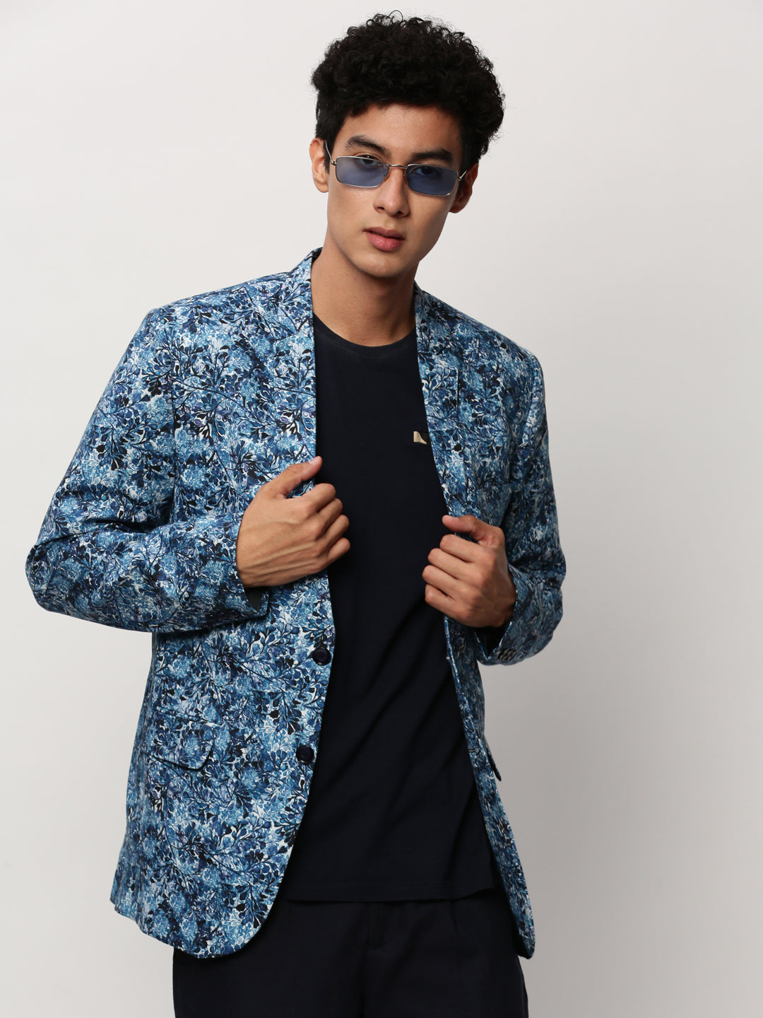 Men's Blue Floral Printed Slim-Fit Single Cotton Breasted Blazer