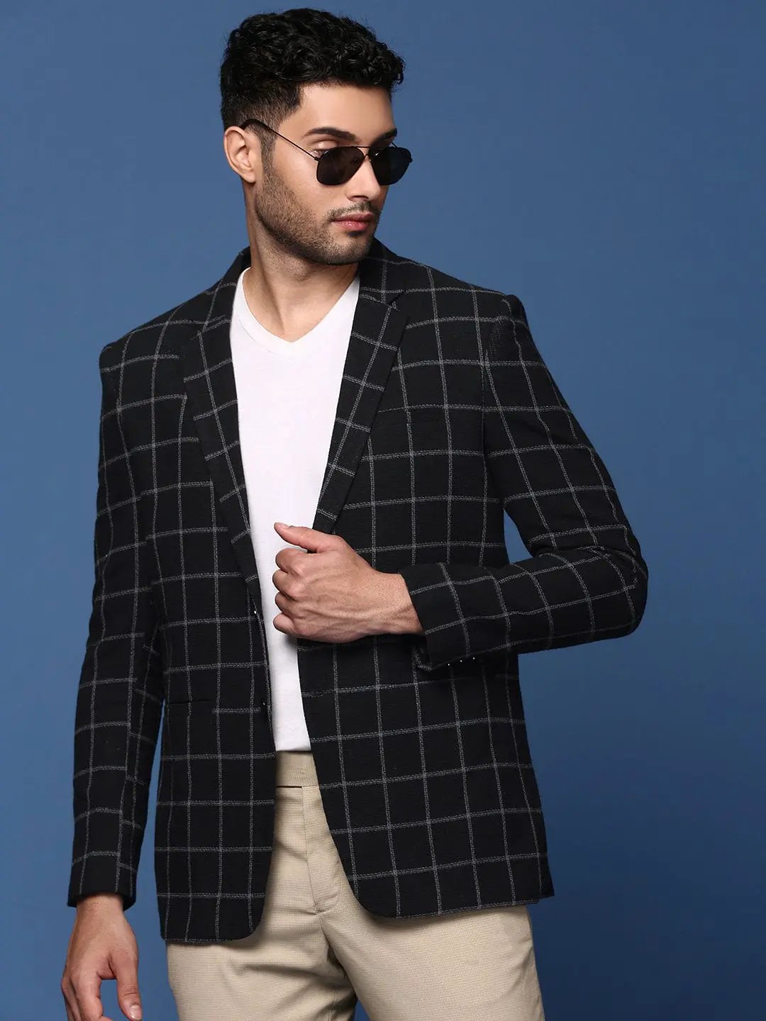 Men's Black Single Breasted Slim Fit Blazer