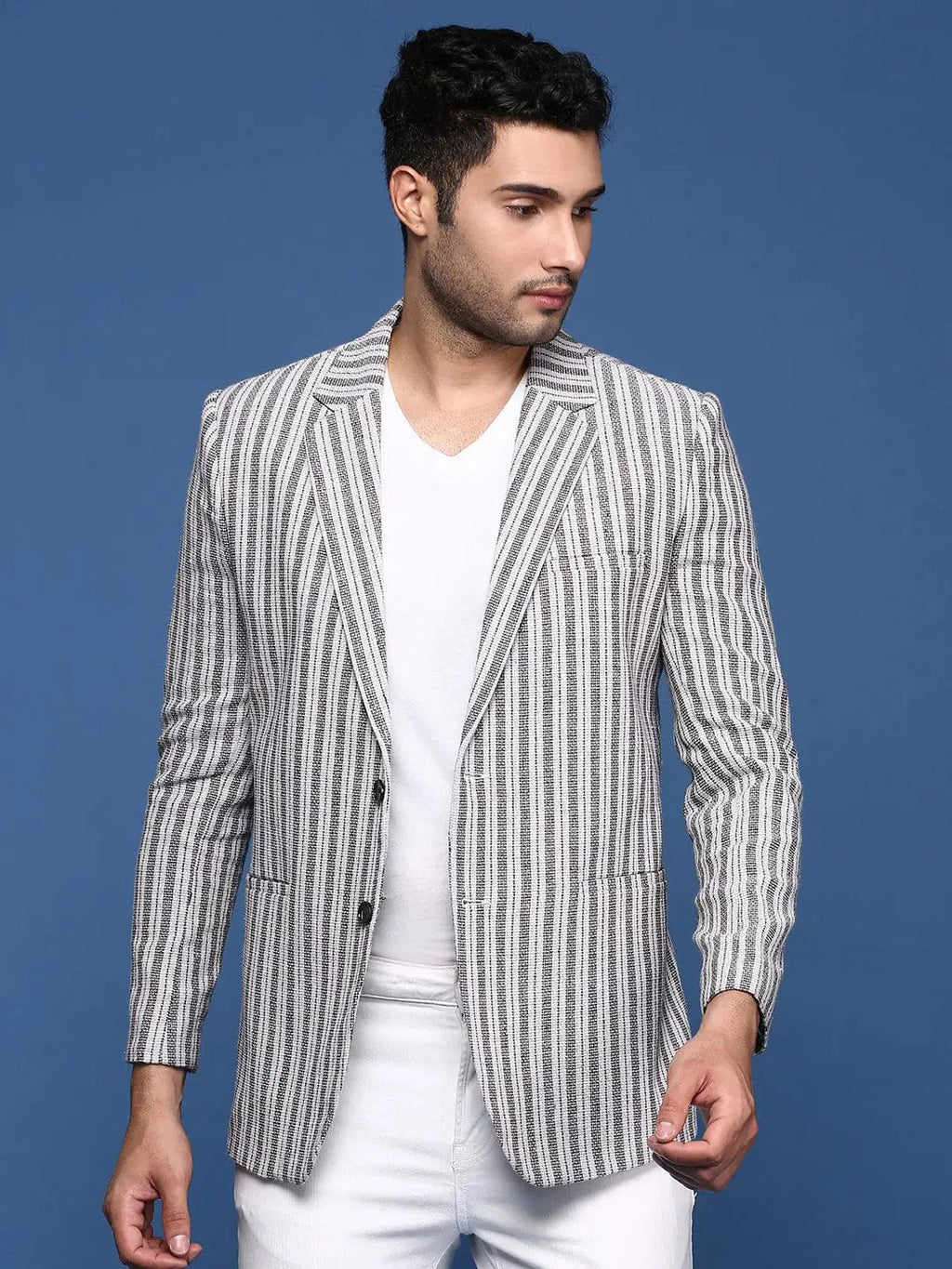 Men's Grey Notched Lapel Slim Fit Single Breasted Blazer