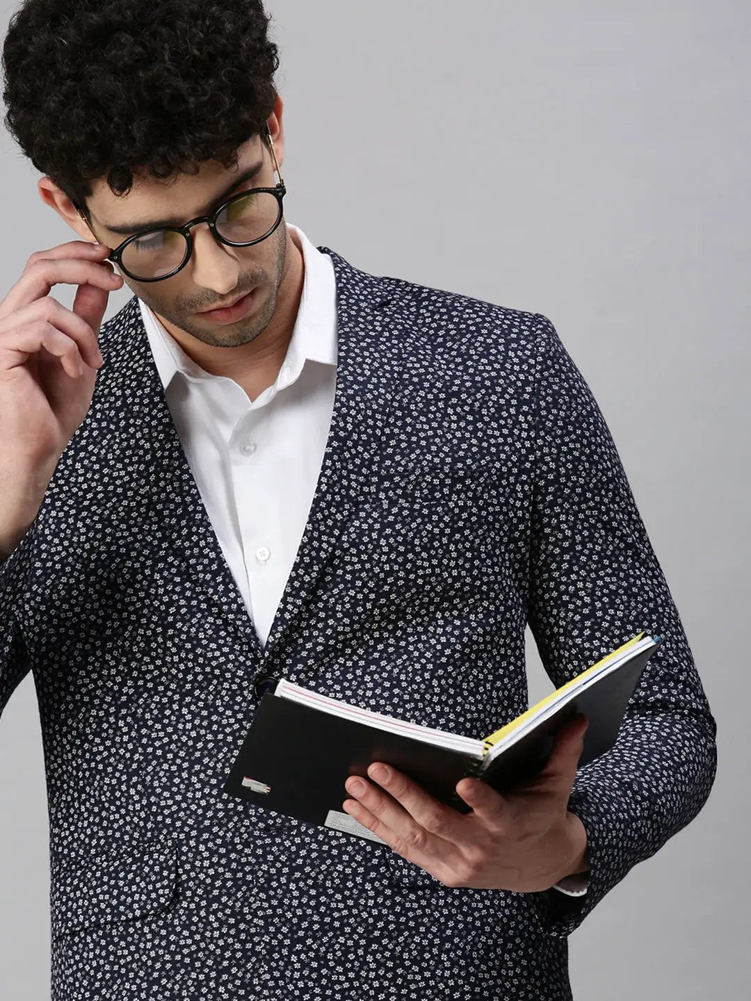 Men's Navy Blue Micro Ditsy Printed Single-Breasted Cotton Casual Blazers