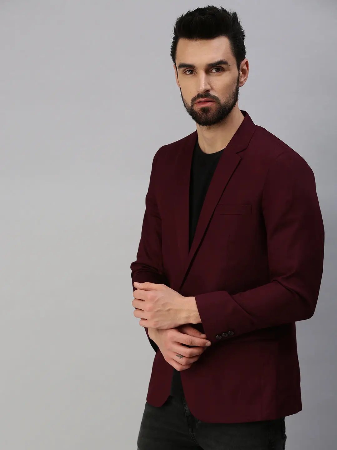 Men's Maroon Solid Single Breasted Party Blazers