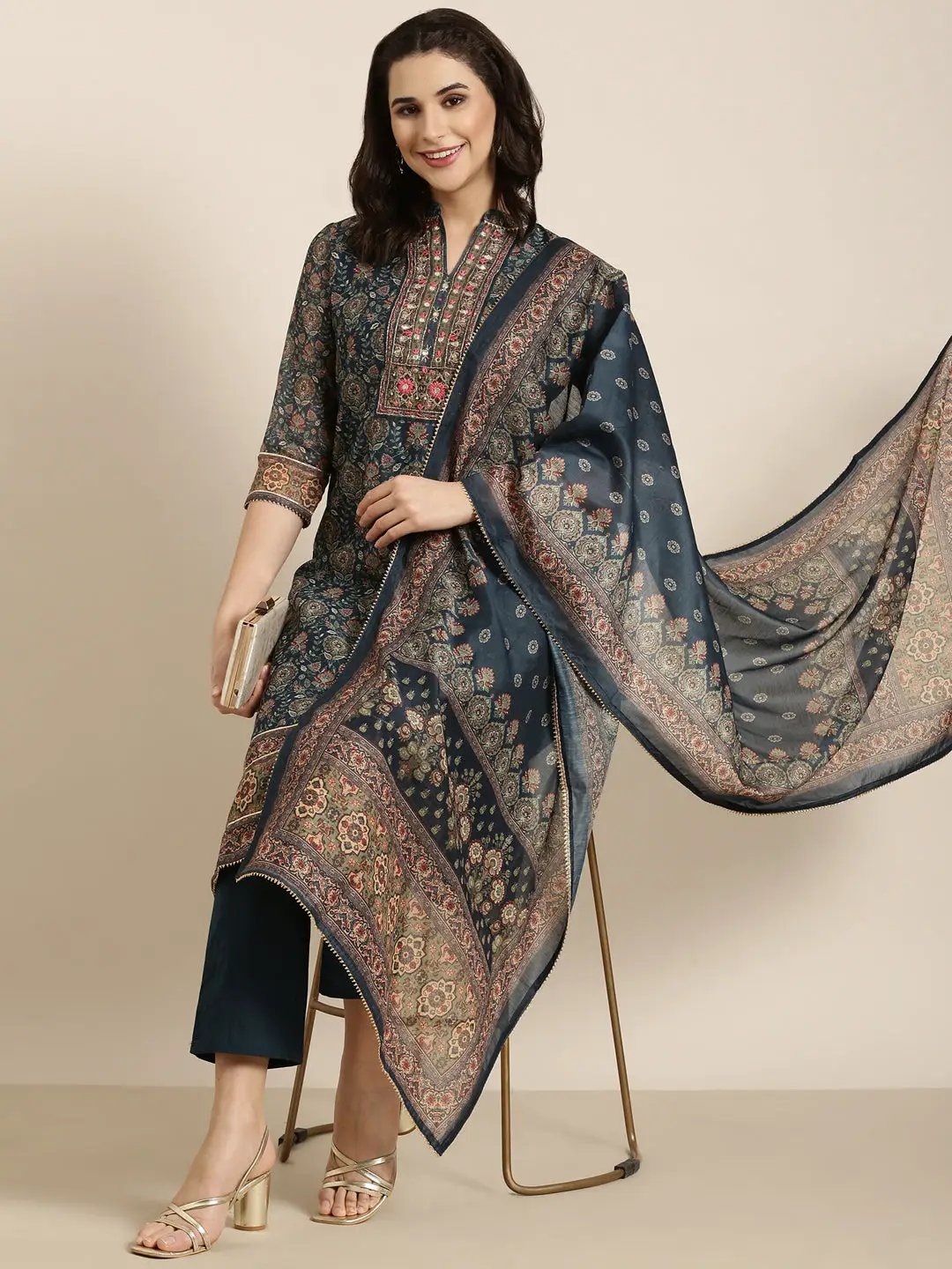Women's Straight Teal Ethnic Motifs Kurta Sets with Trousers & Dupatta