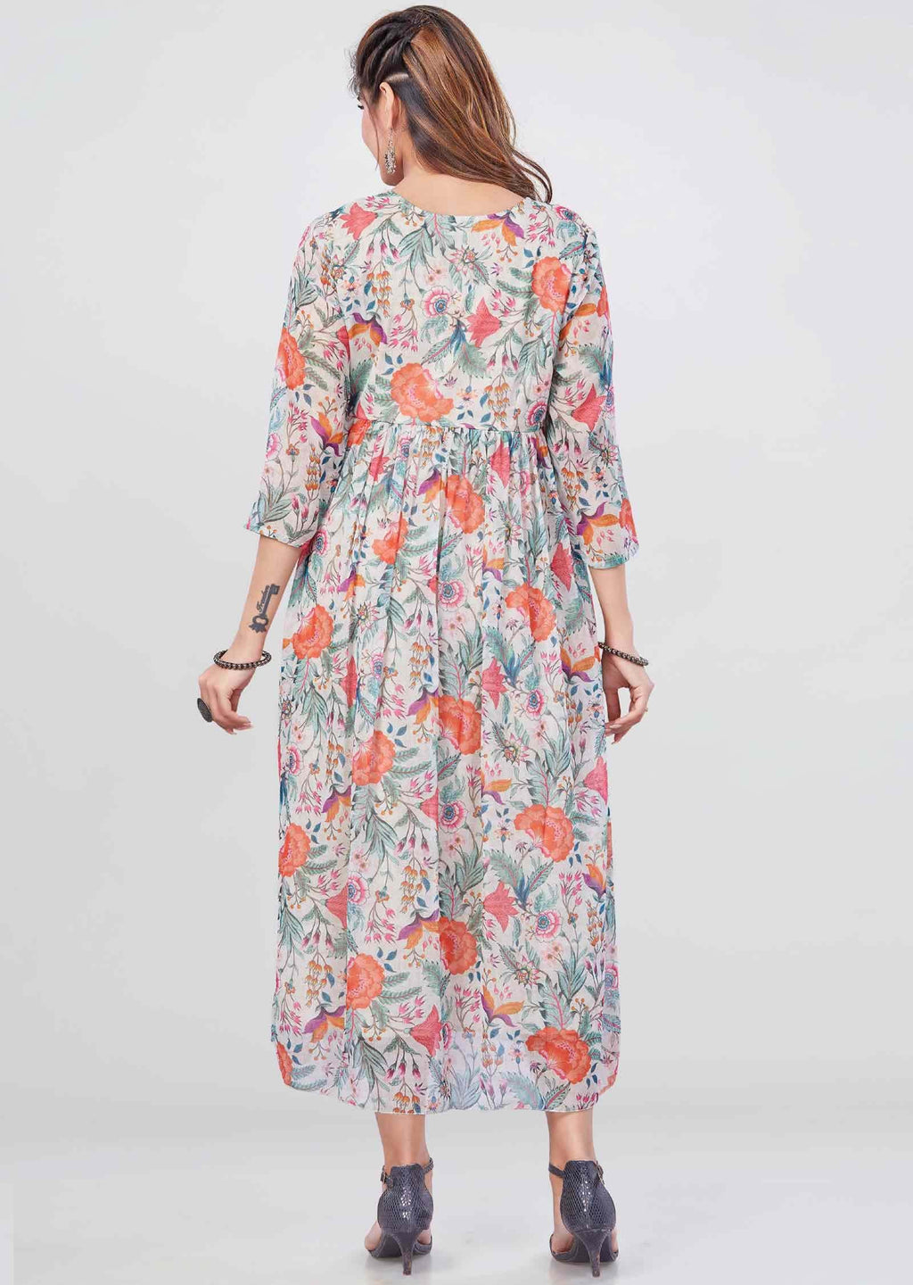 Light pista Green Chiffon Printed Midi Dress